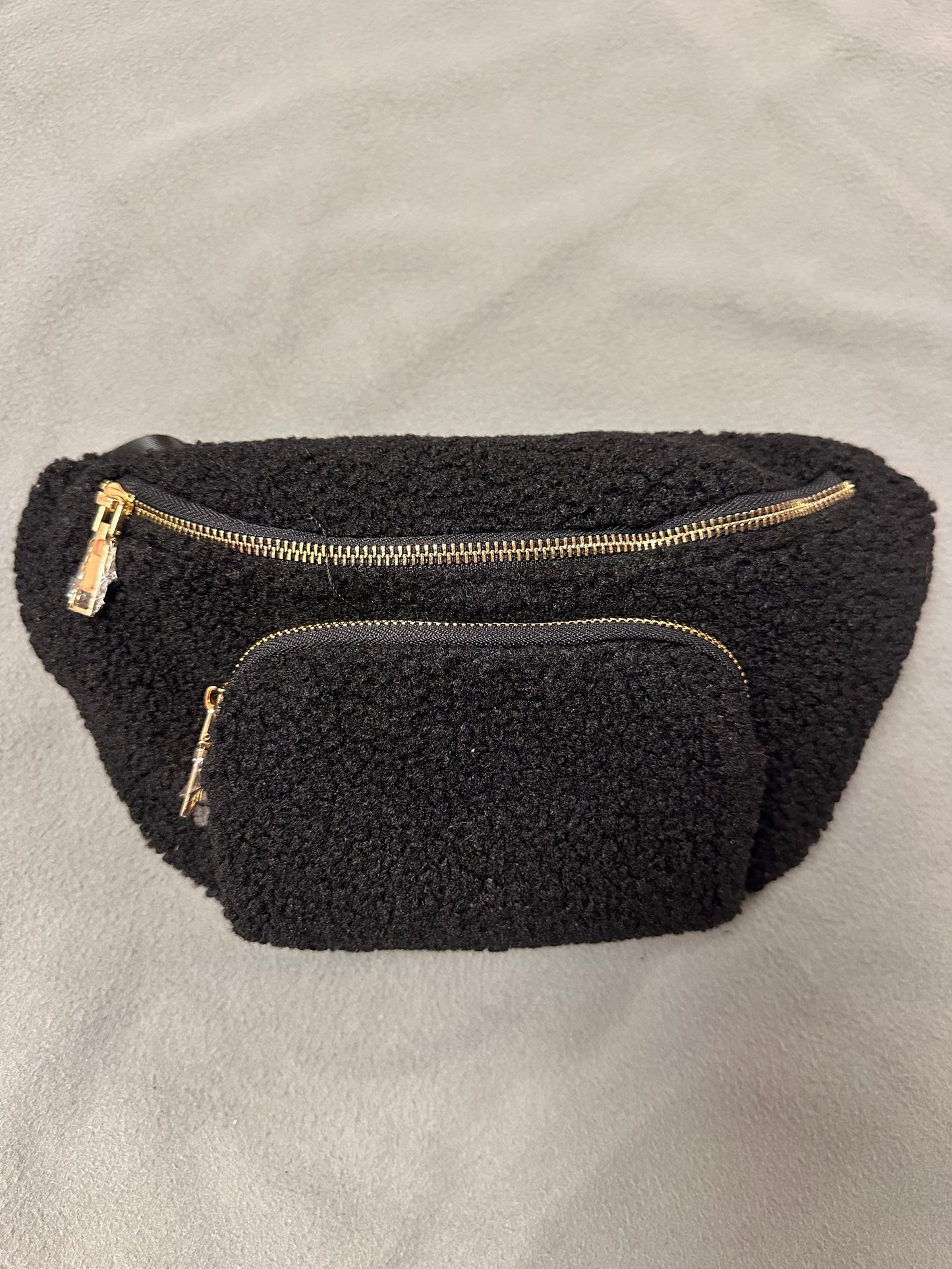 Sherpa belt bag- black